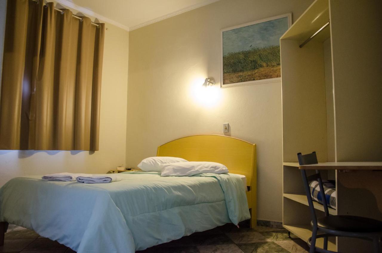 Hotel Pousada Do Leao レンソーイス・パウリスタ エクステリア 写真